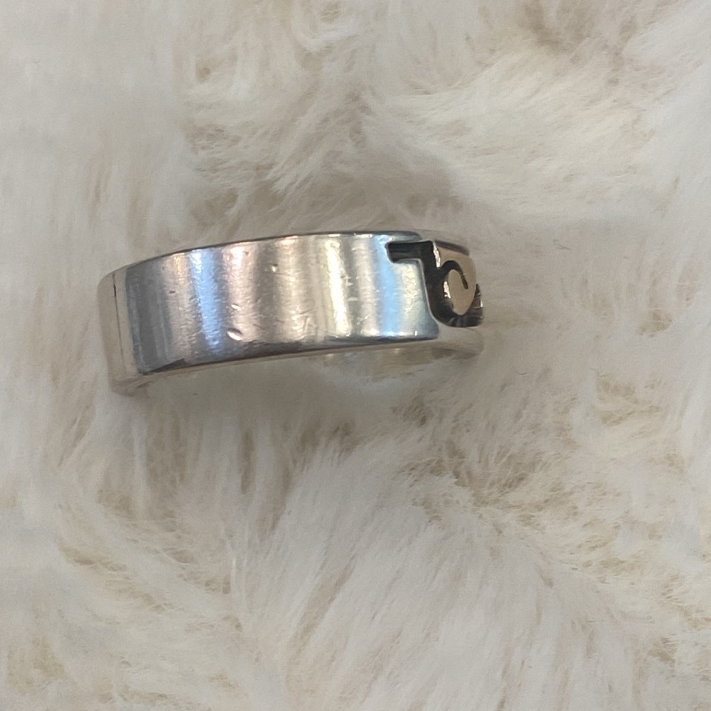 Wave Band - Picture 4 of 5